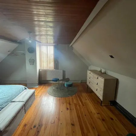 Cozy With Garden & Terrace Vakantiehuis Verlinghem